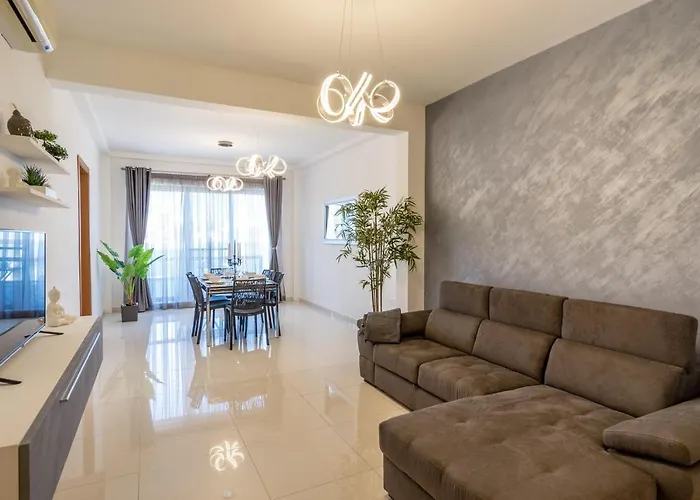 Brand New Apartment-2 Min From The Sea-Central Bugibba