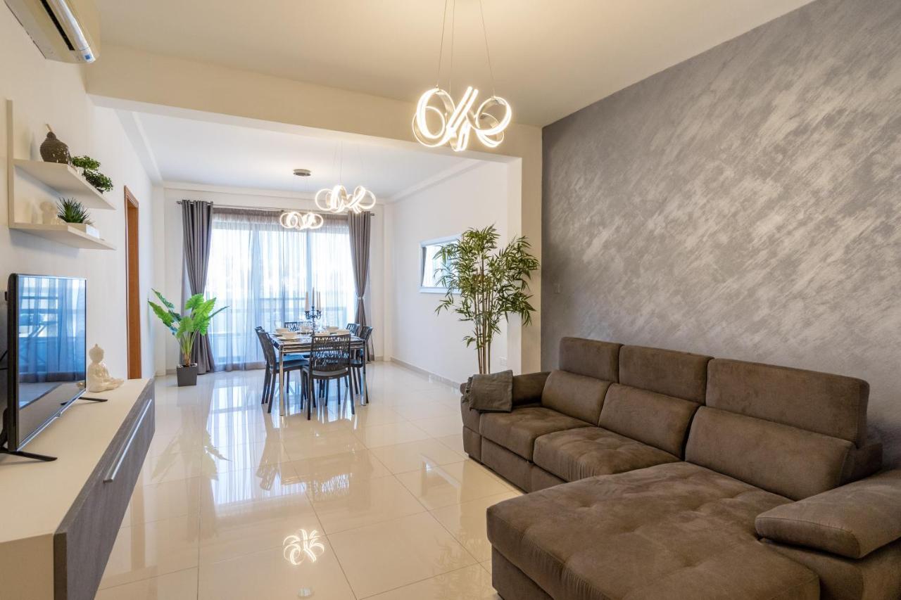 Brand New Apartment-2 Min From The Sea-central Bugibba *
