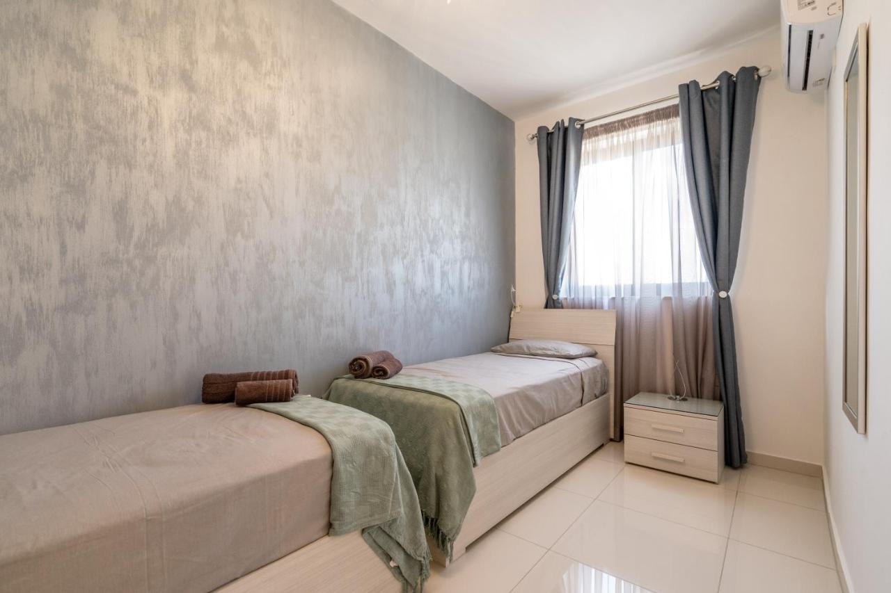 Brand New Apartment-2 Min From The Sea-central Bugibba Apartment St. Paul's Bay